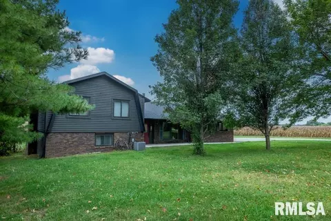 7008 N Mcintyre Rd, Brimfield, IL 61517