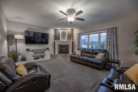 1501 Hampton Rd, Washington, IL 61571 photo 18