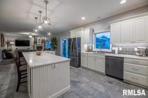 1501 Hampton Rd, Washington, IL 61571 photo 13