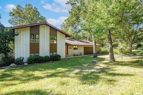 608 E Swords Dr, Edelstein, IL 61526