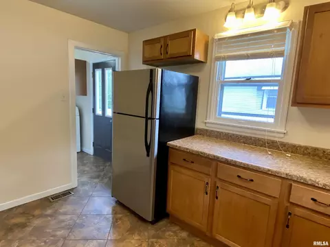 1010 E Ash St, Macomb, IL 61455 photo 19
