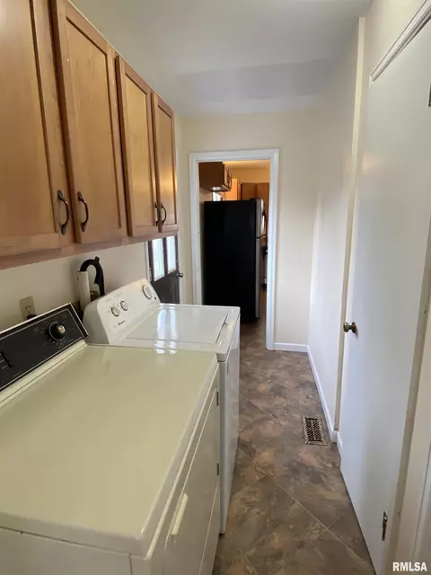 1010 E Ash St, Macomb, IL 61455 photo 21