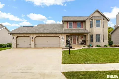 18 Holborn Ct, Washington, IL 61571