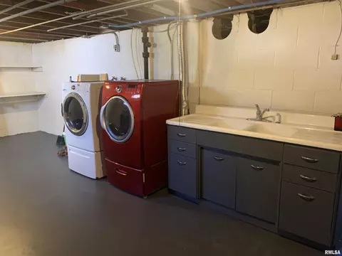 920 Elmhurst Ave, Peoria, IL 61603 photo 39
