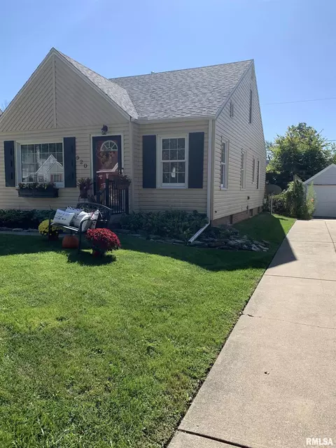 920 Elmhurst Ave, Peoria, IL 61603 photo 3