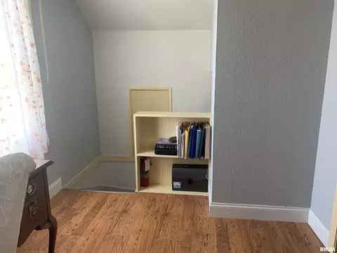 920 Elmhurst Ave, Peoria, IL 61603 photo 34