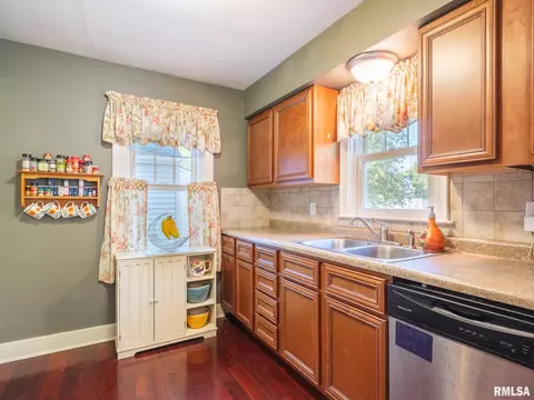 801 Eldridge St, Washington, IL 61571 photo 23