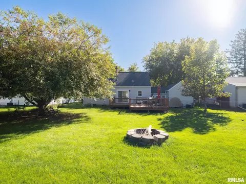 801 Eldridge St, Washington, IL 61571 photo 43