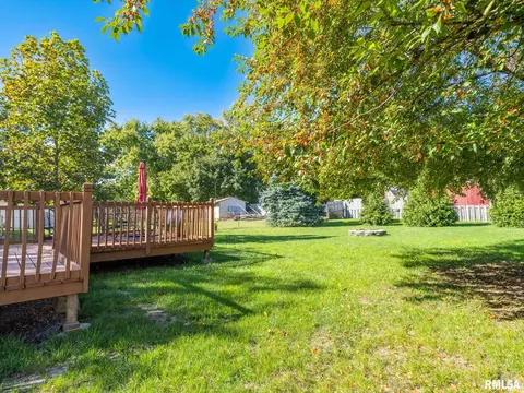 801 Eldridge St, Washington, IL 61571 photo 38