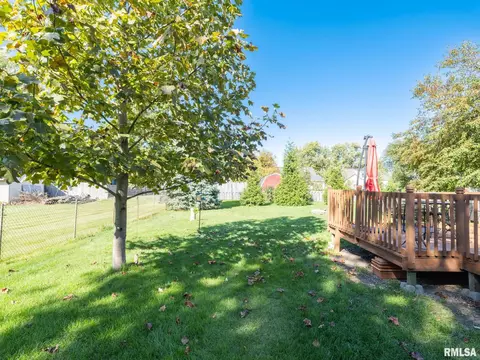 801 Eldridge St, Washington, IL 61571 photo 49