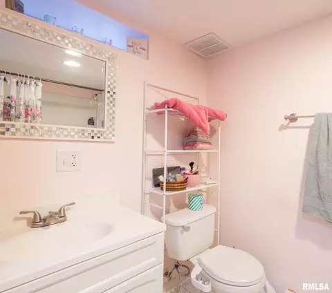 801 Eldridge St, Washington, IL 61571 photo 35