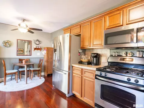 801 Eldridge St, Washington, IL 61571 photo 20