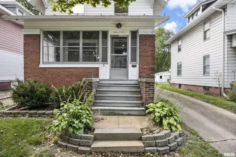 1205 N University St, Peoria, IL 61606