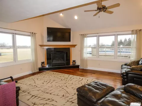 8111 W Thorngate Dr, Mapleton, IL 61547 photo 5