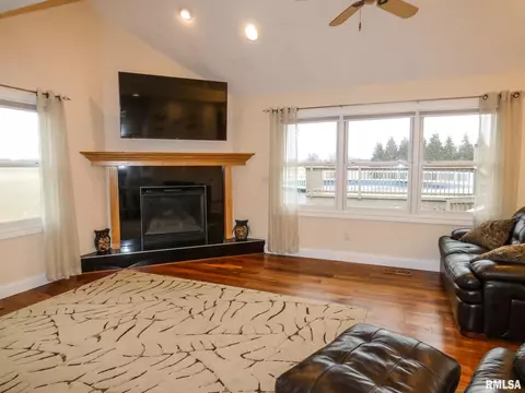 8111 W Thorngate Dr, Mapleton, IL 61547 photo 7
