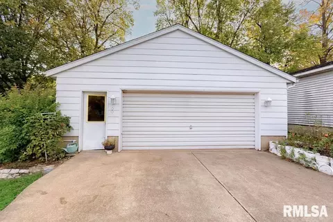 709 S Main St, Eureka, IL 61530 photo 47