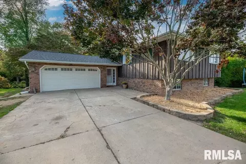 5019 S Whittingham Cv, Mapleton, IL 61547 photo 2