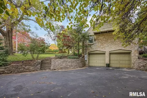 342 E High Point Rd, Peoria, IL 61614 photo 4
