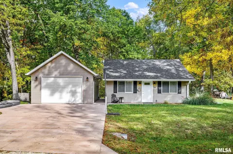 280 Maple Ridge Ct, Dahinda, IL 61428