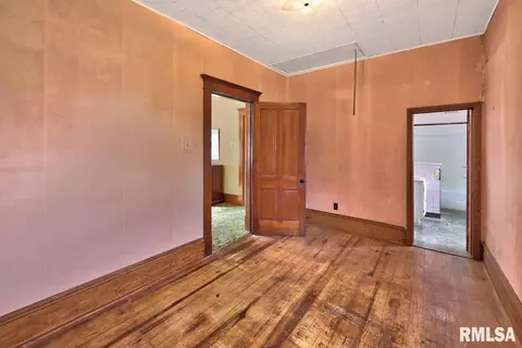 109 N Maple St, Toluca, IL 61369 photo 23