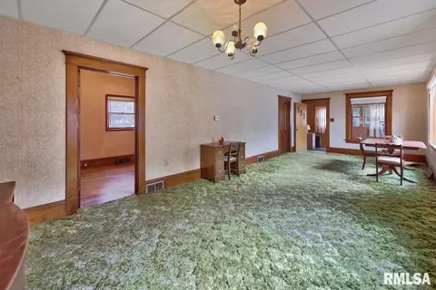 109 N Maple St, Toluca, IL 61369 photo 11