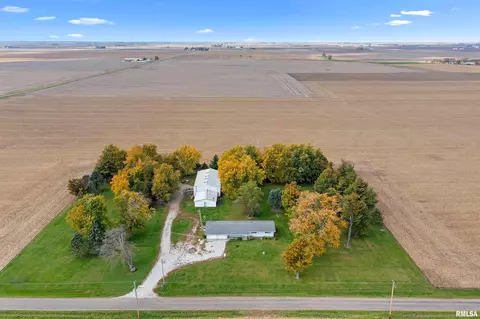 1167 County Road 2100 E, Roanoke, IL 61561