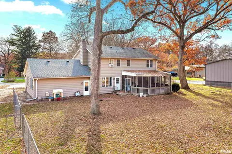 24468 E Oak Park Rd, Canton, IL 61520 photo 7