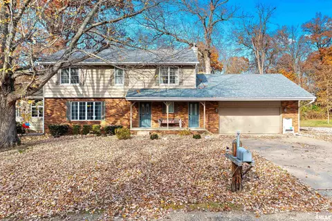 24468 E Oak Park Rd, Canton, IL 61520 photo 2