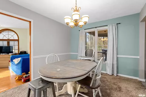 24468 E Oak Park Rd, Canton, IL 61520 photo 15