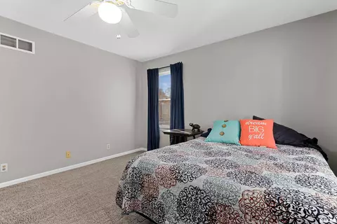 24468 E Oak Park Rd, Canton, IL 61520 photo 40