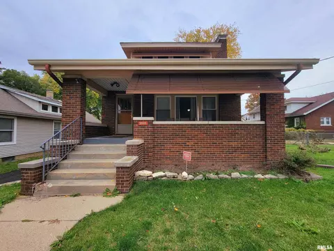 2608 N Bigelow St, Peoria, IL 61604