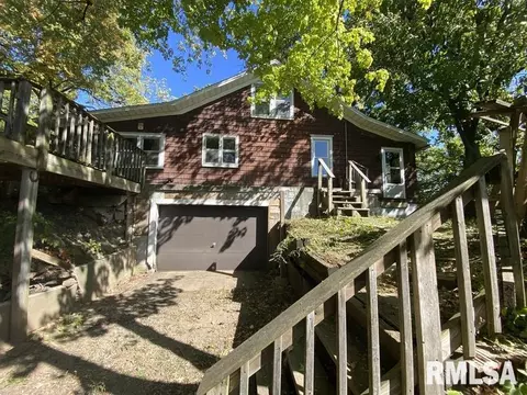 5915 W Route 24, Peoria, IL 61607