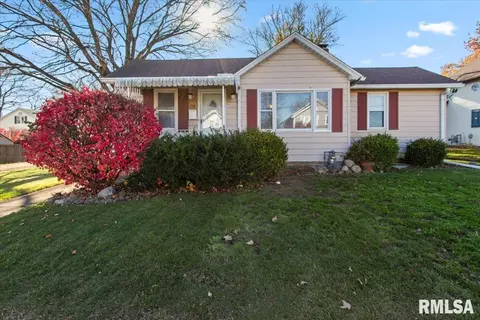 114 W Chicago St, Morton, IL 61550
