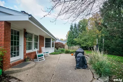 138 E Morningside Dr, Peoria, IL 61614 photo 41