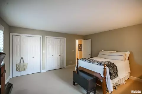 138 E Morningside Dr, Peoria, IL 61614 photo 32