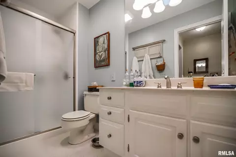 138 E Morningside Dr, Peoria, IL 61614 photo 28