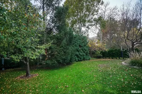 138 E Morningside Dr, Peoria, IL 61614 photo 42