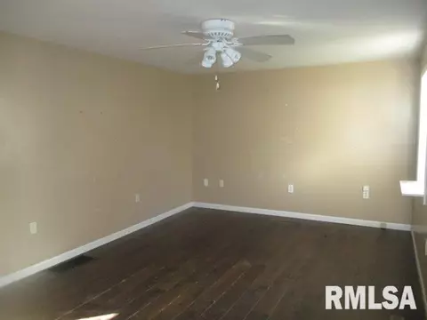 533 N 8th Ave, Canton, IL 61520 photo 8