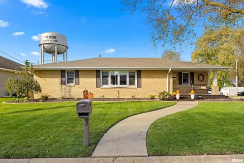 501 S Chestnut St, Tremont, IL 61568
