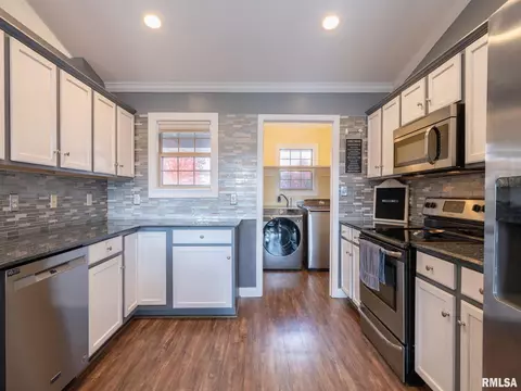 205 Bittersweet Ave, Germantown Hills, IL 61548 photo 14