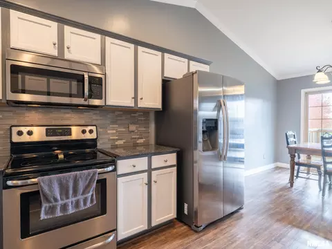 205 Bittersweet Ave, Germantown Hills, IL 61548 photo 16