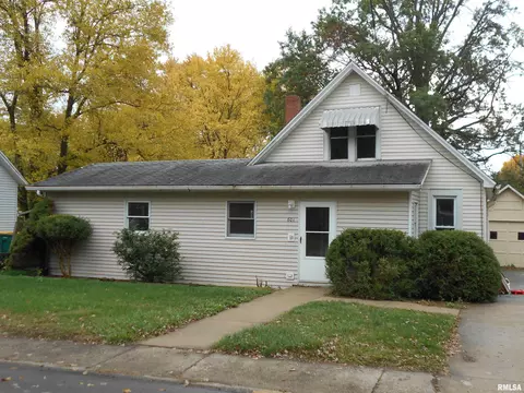 601 W Mcdonough St, Macomb, IL 61455