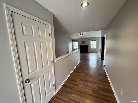 6002 W Brookmere St, Edwards, IL 61528 photo 3