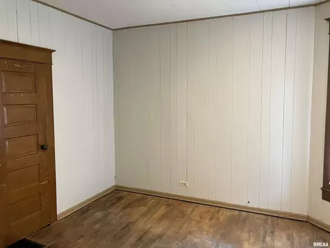 631 N Johnson St, Macomb, IL 61455 photo 22