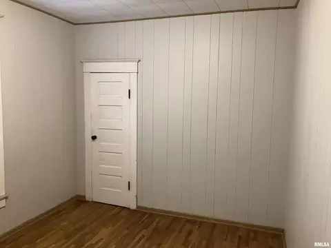 631 N Johnson St, Macomb, IL 61455 photo 24