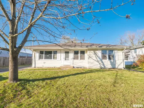 505 E Tripp Ave, Peoria, IL 61603