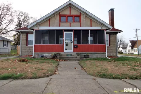1400 James Rd, Pekin, IL 61554