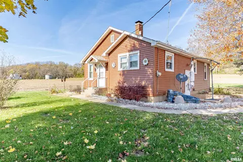 14250 State Route 100, Browning, IL 62624