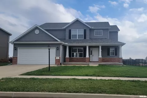 733 Labrador Way, Washington, IL 61571