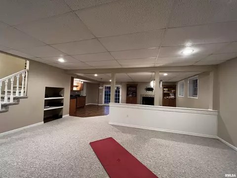 236 Hillview Dr, Macomb, IL 61455 photo 39
